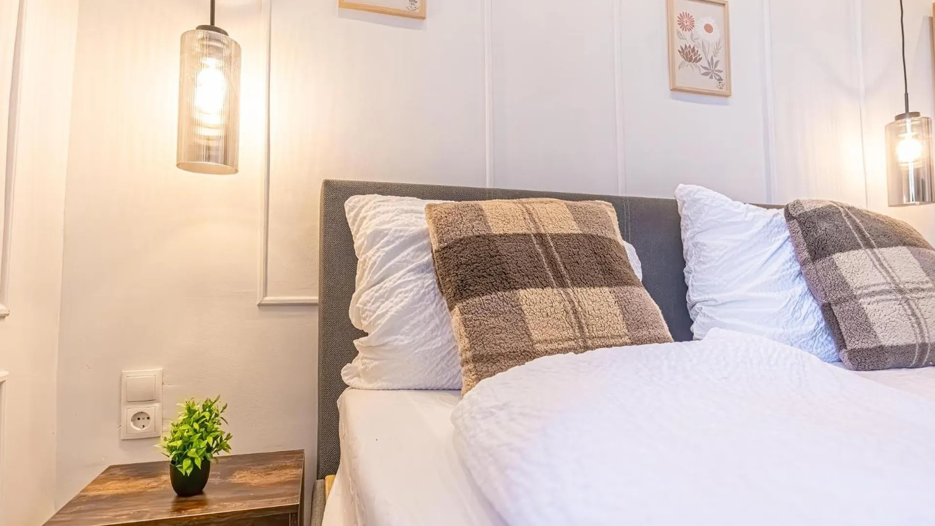 Modern And Cozy Studio Apartment In Vibrant Meidling Wenen